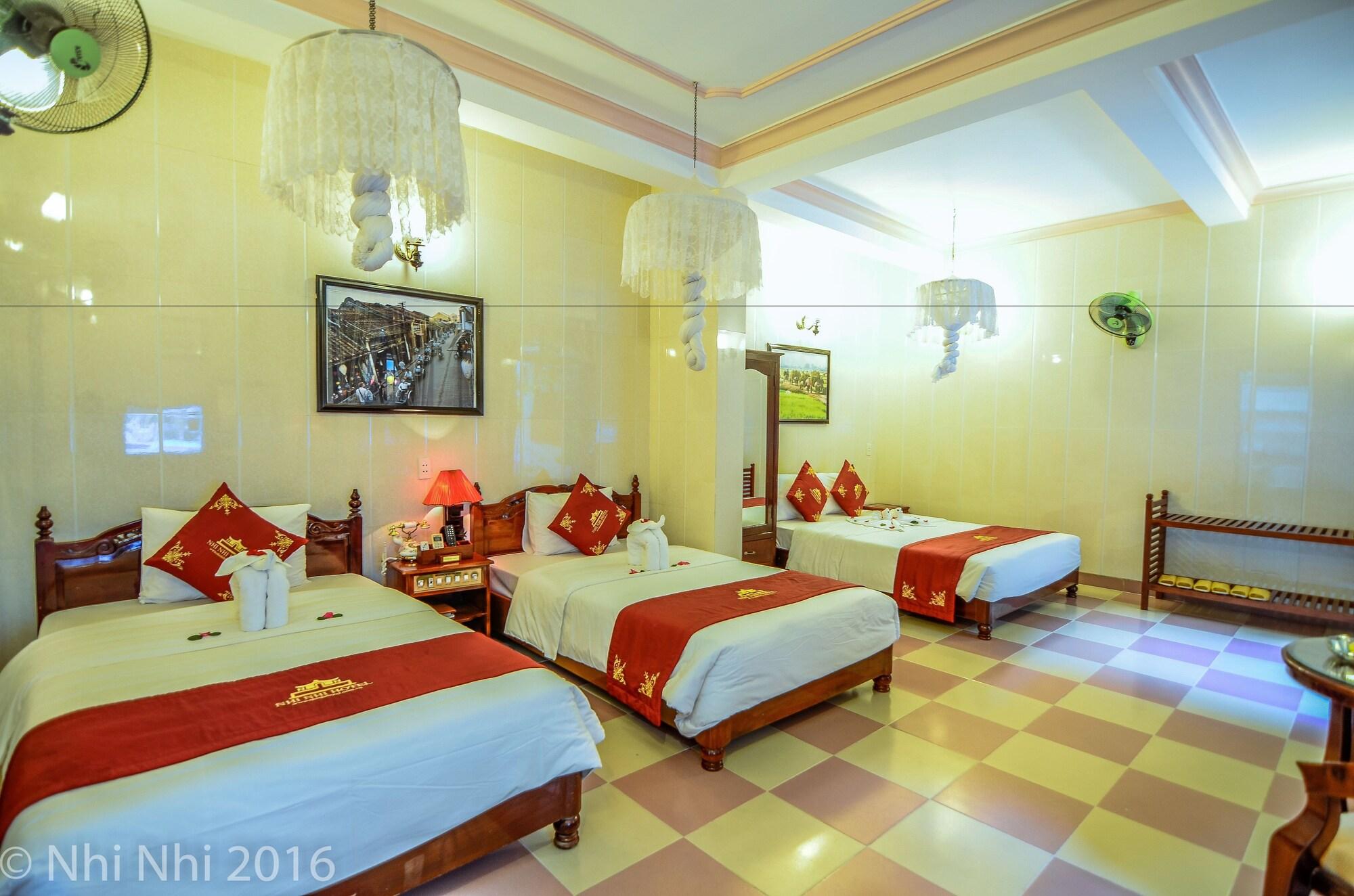 Nhi Nhi Hotel Хойан Экстерьер фото