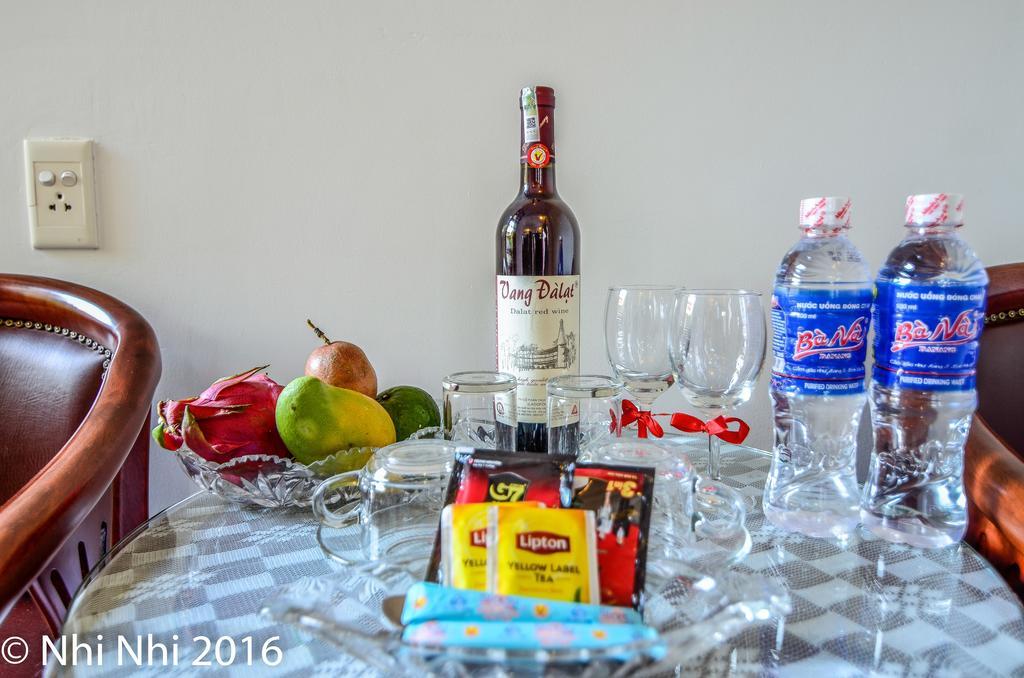 Nhi Nhi Hotel Хойан Экстерьер фото